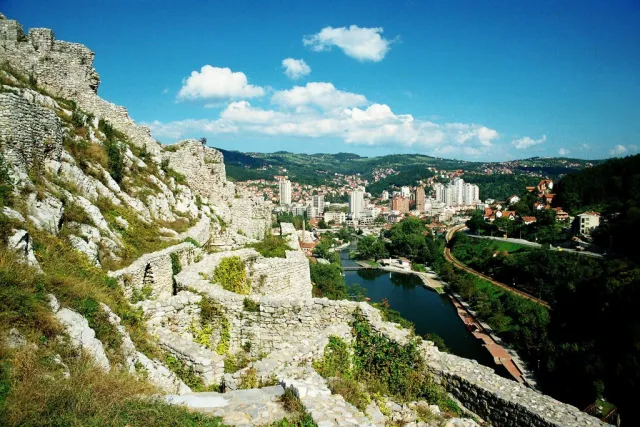 Utvrđenje Stari Grad Užice: Čuvar Srpske Istorije