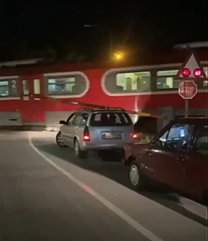 Za dlaku izbegnuta tragedija: Vozač u Šapcu odbio da se zaustavi ispred zaštitne rampe